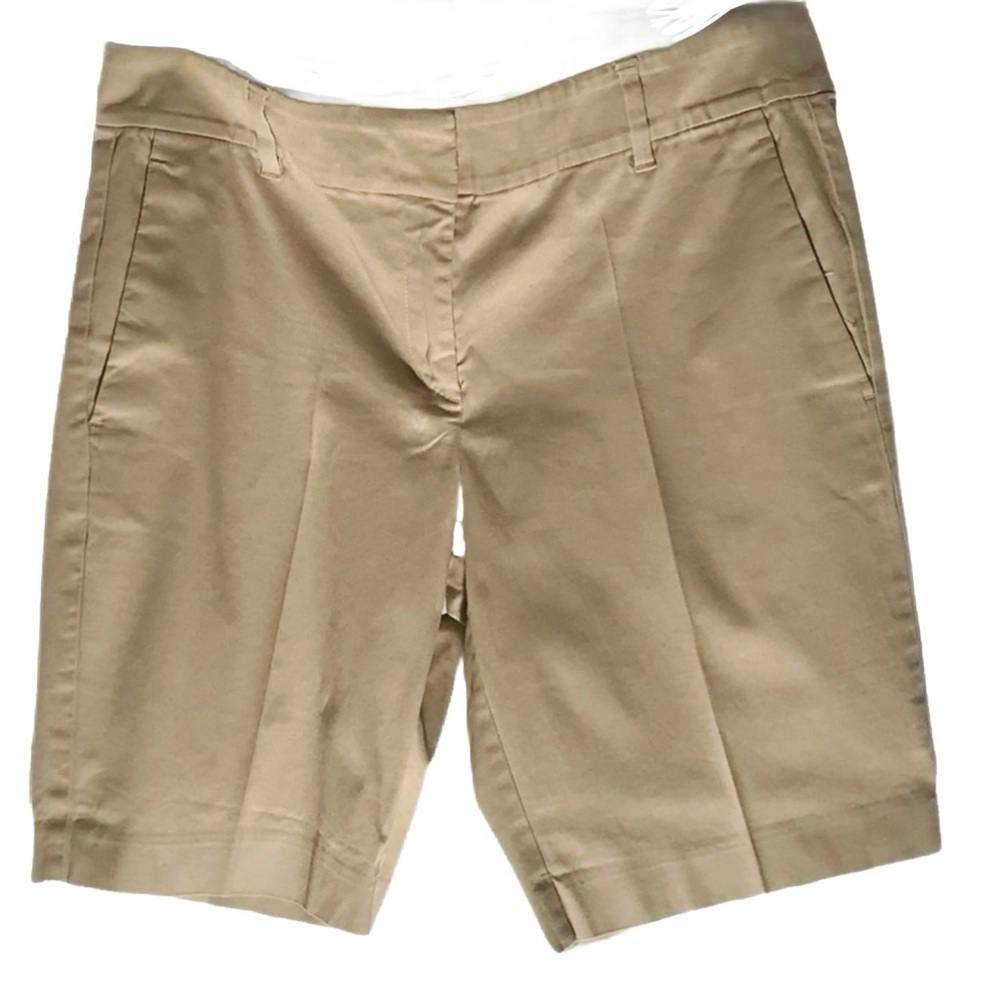 ANN TAYLOR Factory Signature Bermuda Shorts Khaki Beige Flat Front Stret…